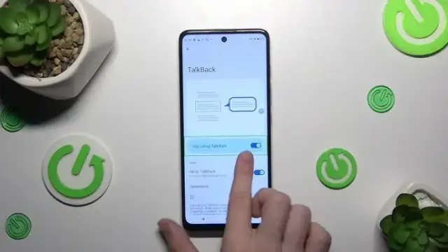 Jak wyłączyć tryb dla niewidomych w Motorola i odzyskać kontrolę nad telefonem