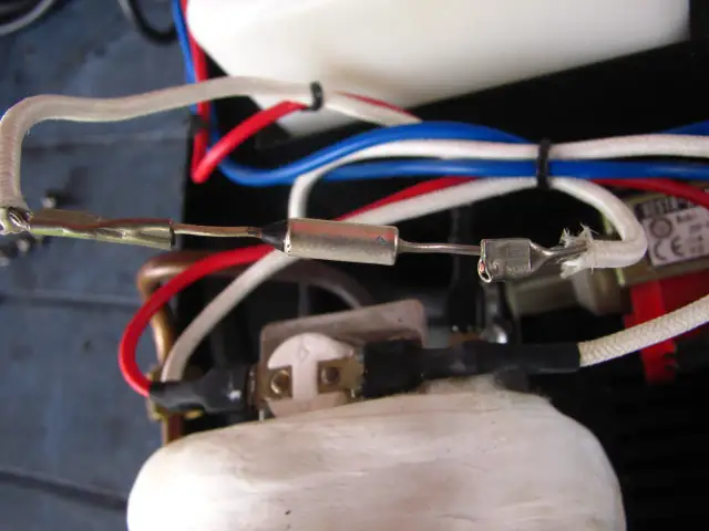 Bezpiecznik termiczny: Skuteczne zamienniki, które uratują twój sprzęt