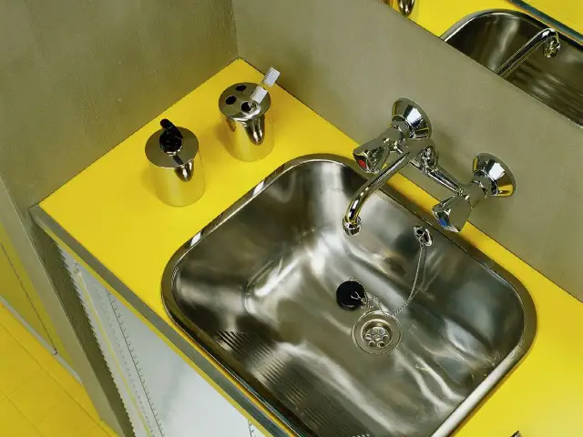 Jak wymienić kran? Poradnik DIY krok po kroku i oszczędź!