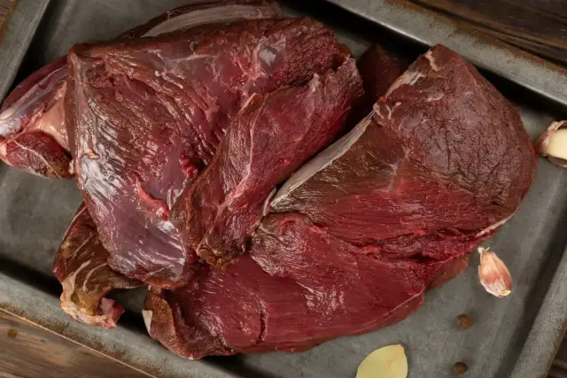 Czy dzieci mogą jeść dziczyznę? Bezpieczne wprowadzenie do diety