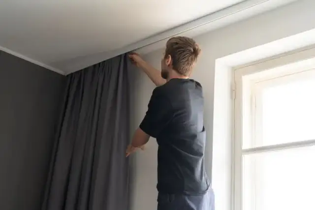 Jak schować karnisz w suficie - skuteczne metody na estetykę wnętrza
