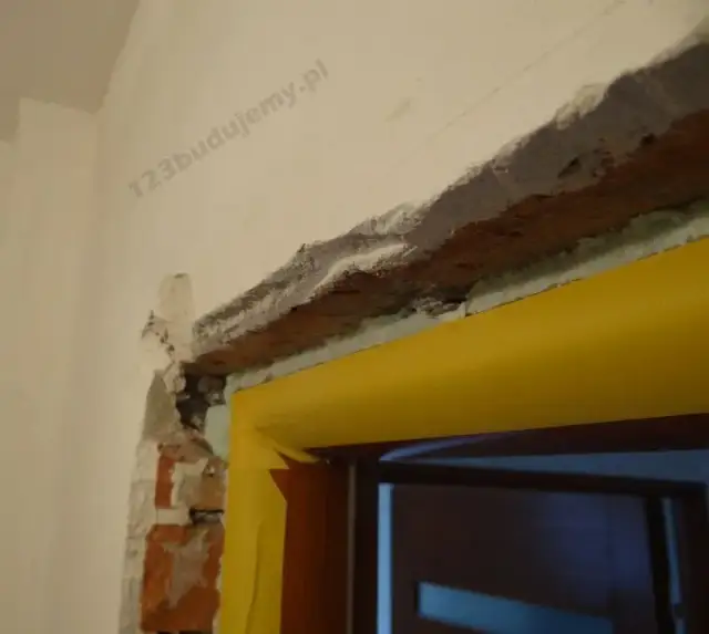 Obróbka ościeżnicy krok po kroku: wybierz najlepszą metodę!