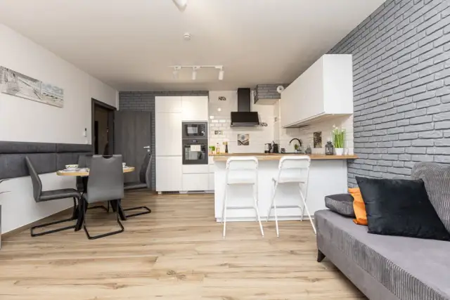 Apartament typu deluxe co to znaczy? Poznaj jego wyjątkowe cechy