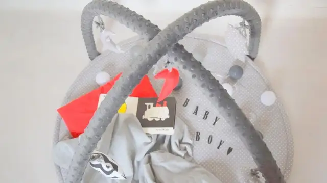 Jak zrobić matę edukacyjną, która rozweseli każde dziecko i uczy przez zabawę