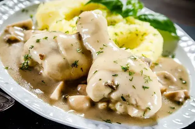 Jak zrobić sos do mięsa z niczego - łatwy przepis na pyszny smak