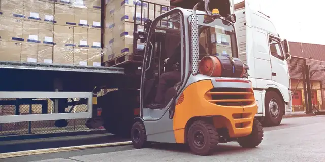 Ile europalet na naczepie? Odkryj, ile naprawdę zmieści się ładunku