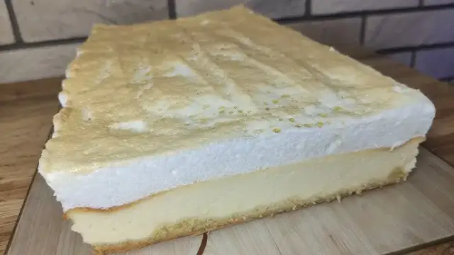 Jak zrobić sernik z rosą, aby zaskoczyć gości idealnym smakiem