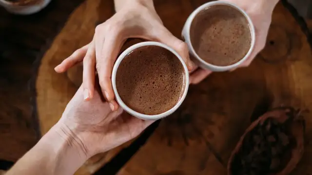 Kakao z chili na spalanie tłuszczu: Jak to działa naprawdę?