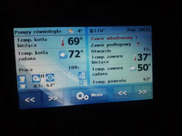 Ustawienie zaworu mieszającego do podłogówki: otwarcie 15%, temp. bieżąca 37°, zadana 50°.