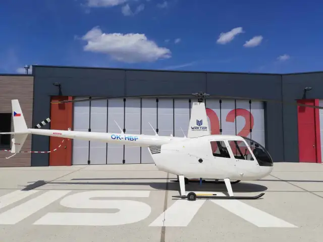 Ile kosztuje wynajem helikoptera? Odkryj ukryte koszty i opcje