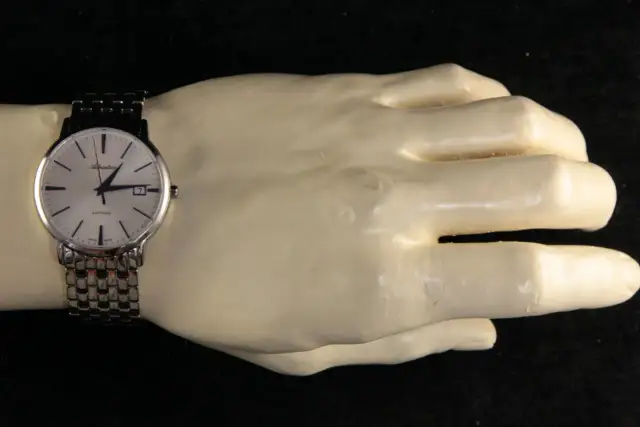 Zegarek męski Adriatica sapphire – porównanie modeli i ceny