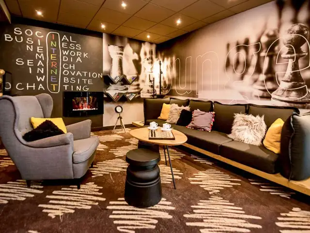 Co to jest hotel? Poznaj jego definicję i rodzaje usług