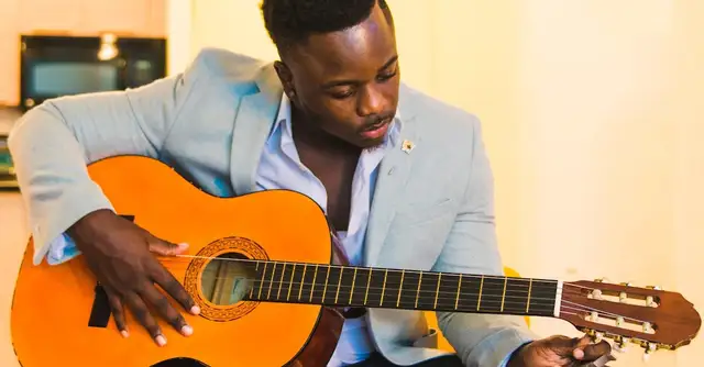 Jak poprawnie strojenie instrumentu? Praktyczne wskazówki