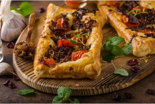 Ciasto francuskie: zamrażać ponownie? Poznaj prawdę i triki!