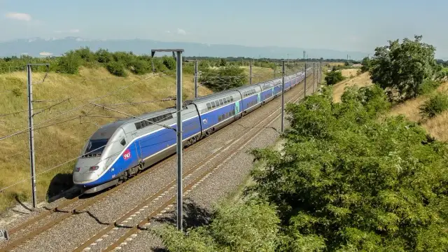 Najlepsza trasa do Pragi: uniknij korków i wybierz najlepszy środek transportu