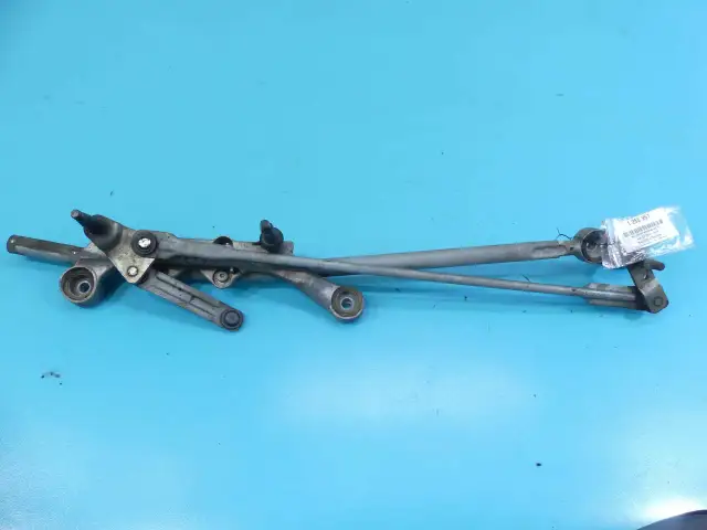 Jak uniknąć problemów z mechanizmem wycieraczek w Audi Q7?