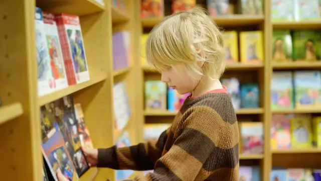 Czy komiks to książka? Odkryj różnice i podobieństwa między nimi