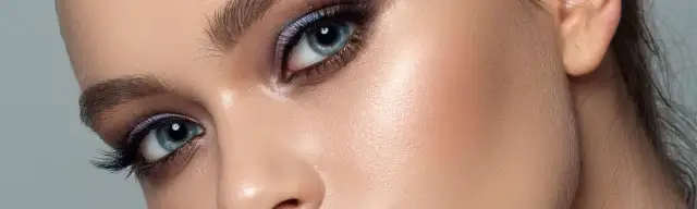 Jak nakładać makijaż krok po kroku, aby osiągnąć perfekcyjny efekt