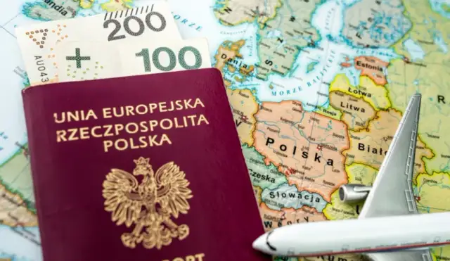 Ile trwa wyrobienie paszportu w Polsce? Sprawdź czas i triki!