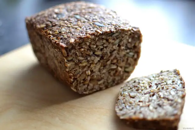 Zdrowy chleb z ziarnami: prosty przepis, który zawsze się udaje!