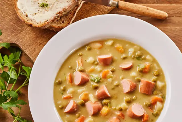 Erbsensuppe würzen: Klassiker & Geheimtipps für den besten Geschmack