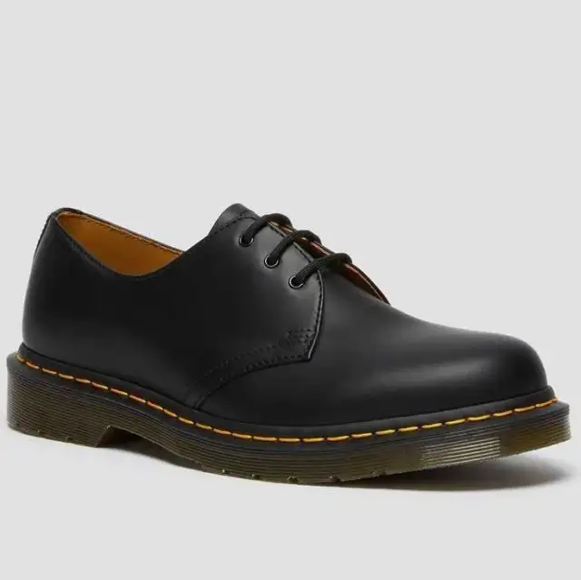 Dr. Martens: Guía definitiva para un estilo auténtico y duradero