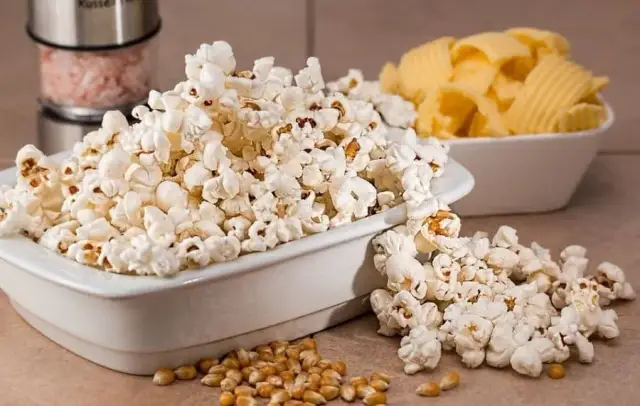 Popcorn z patelni czy z mikrofalówki? To jest sekret lepszego smaku