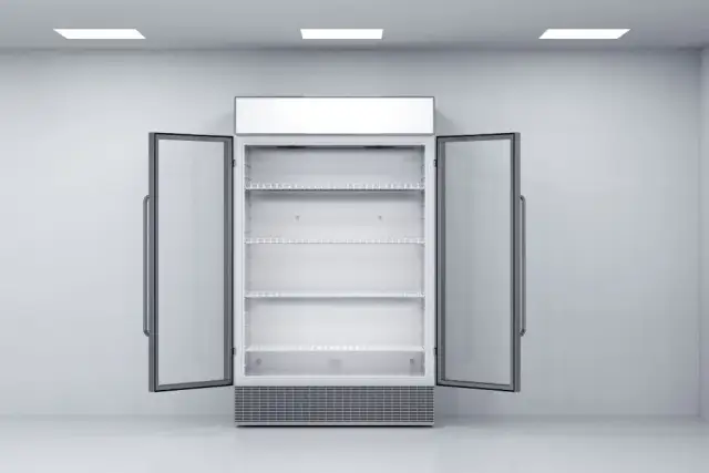 Czy przewozić zamrażarkę na leżąco? Uniknij kosztownych awarii!