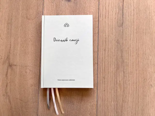 Jak prowadzić dziennik emocji - Odkryj moc swoich uczuć