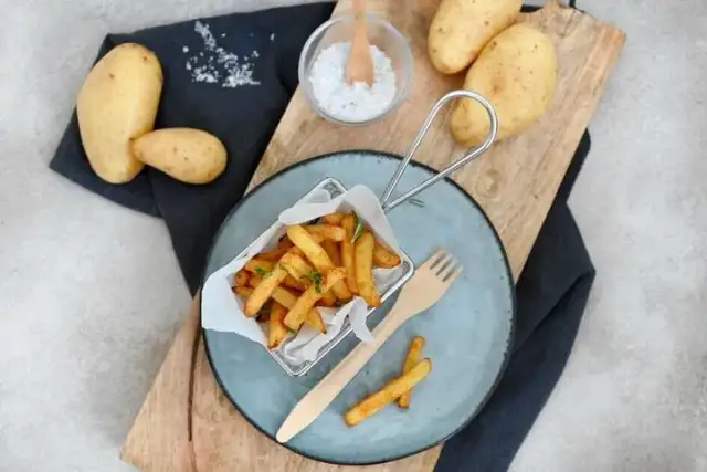 Jak smakują frytki z frytkownicy beztłuszczowej? Zaskakujące porównanie smaków
