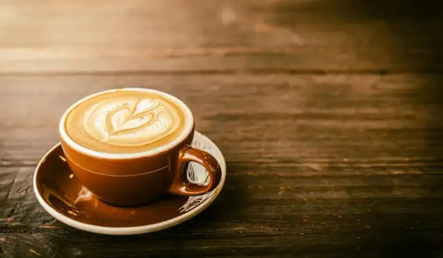 Kawa a poziom cukru: Poznaj zaskakującą prawdę i pij mądrze