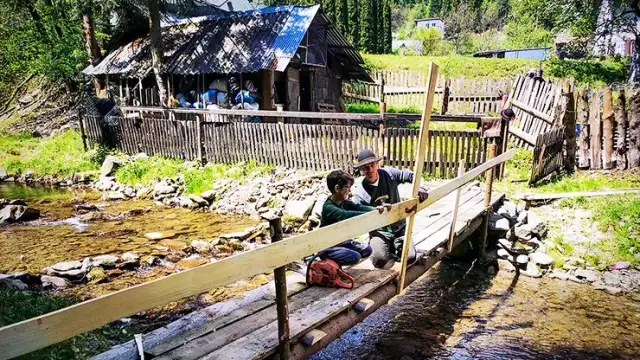Gdzie mieszkają bohaterowie serialu Górale? Zaskakujące szczegóły życia w Piwnicznej-Zdroju