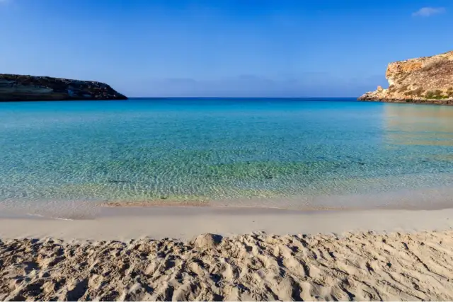 Vacanza plastic free? Le spiagge italiane che proteggono il mare