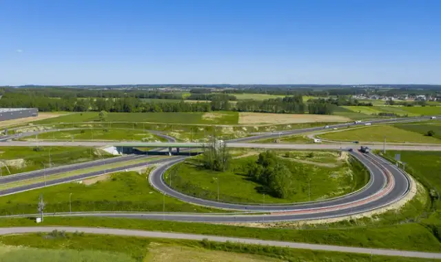 Kto buduje autostrady w Polsce? Poznaj największe firmy budowlane
