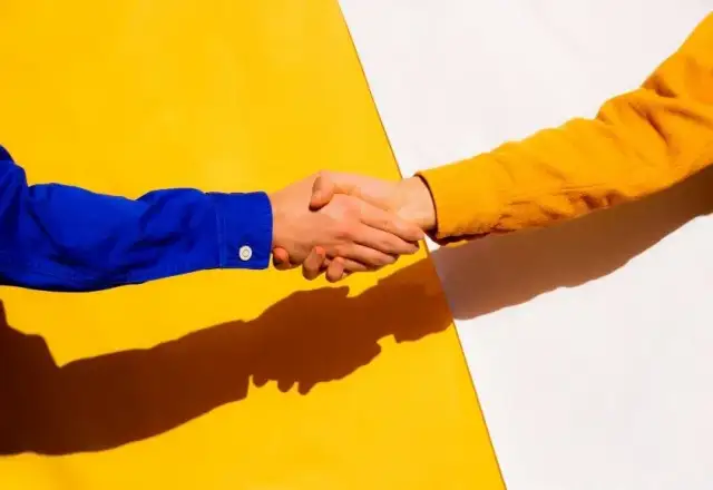 Kto nie podlega wpisowi do KRS? Poznaj ważne wyjątki i zasady