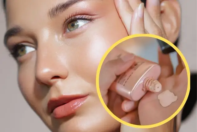 Zbliżenie na twarz kobiety z zielonymi oczami i dłonią wyciskającą krem BB Golden Rose na nadgarstek.