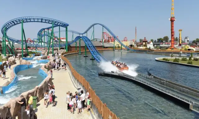 Energylandia: Czy można wyjść i ponownie wejść do parku rozrywki?