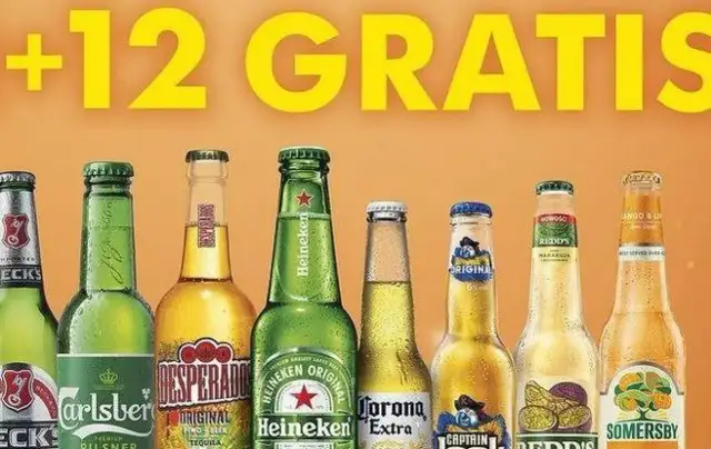 Rząd butelek piwa różnych marek, w tym Carlsberg, Desperados, Heineken, Corona, Captain Jack, Redd's i Somersby.