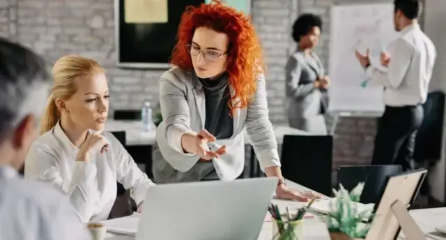 Ile trwają studia marketing i zarządzanie? Czas trwania i ważne informacje