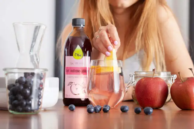 Jak pić ocet malinowy, aby uniknąć problemów żołądkowych?