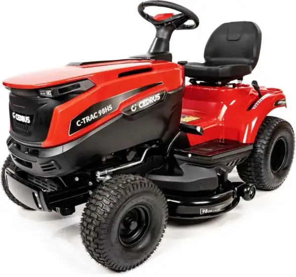 Traktorek-kosiarka na chodniku? Mandat i OC! Sprawdź, co grozi