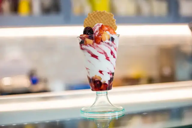 Voglia di Dolce? Trova Pasticcerie e Gelaterie Aperte Ora Vicino a Te