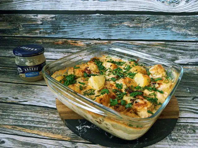 Zapiekanka z młodych ziemniaków: przepis i sekrety mistrza