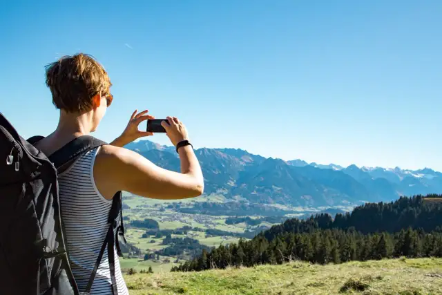 RPA – kiedy jechać, aby uniknąć tłumów i wysokich cen?