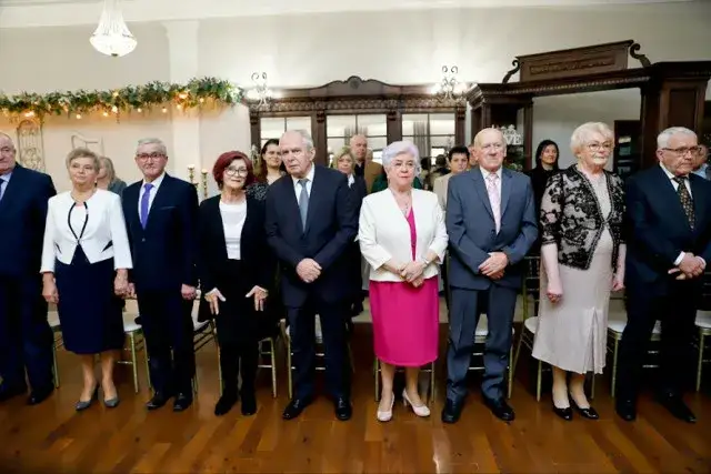 Złote Gody: jak celebrować 50 lat miłości i medal Prezydenta?