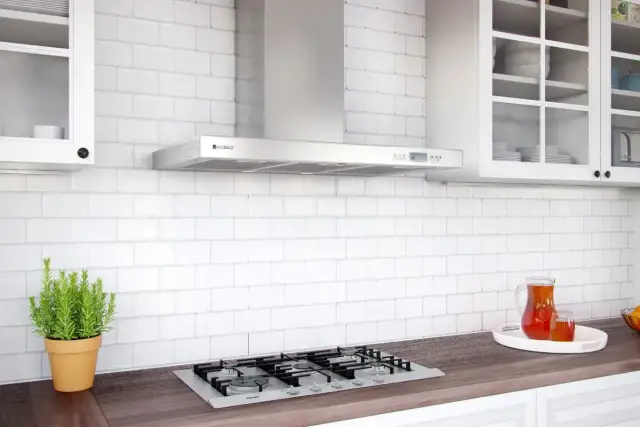 Ile prądu zużywa okap kuchenny? Sprawdź, ile zapłacisz za energię