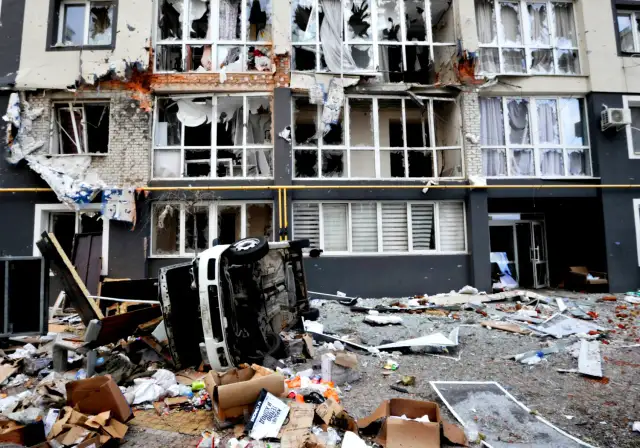 Poza prawem: Czy zbrodnia może być usprawiedliwiona?