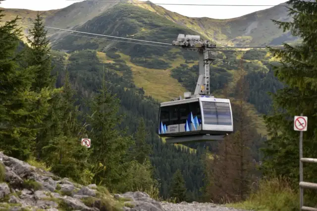 Kasprowy Wierch kolejką PKL 2026: Twój przewodnik bez kolejek!