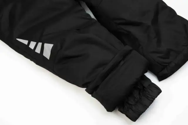 Jak skrócić spodnie narciarskie? Poradnik krok po kroku