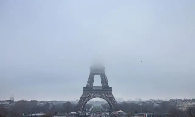 Czy we Francji jest bezpiecznie? Odkryj prawdę o zagrożeniach